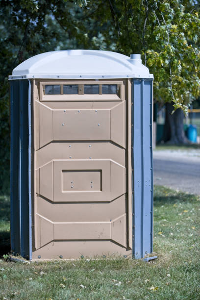 Best Porta potty rental near me  in Riverdale Park, MD